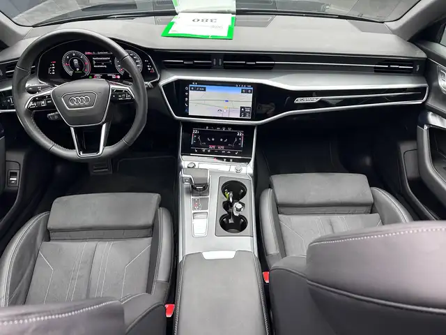Audi A6 view 13