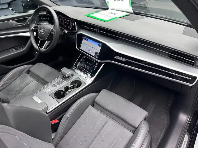 Audi A6 view 12