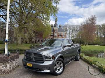 1500 5.7 V8 4x4 Quad Cab 6'4 | BTW | Schuifdak | U