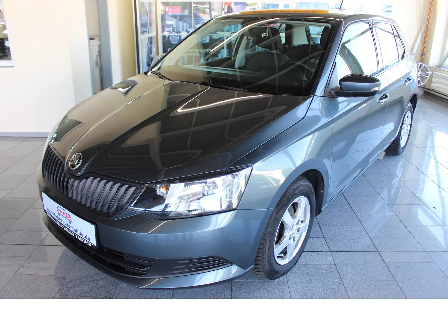 Skoda Fabia Cool Edition,Guter Zustand Gris - 1