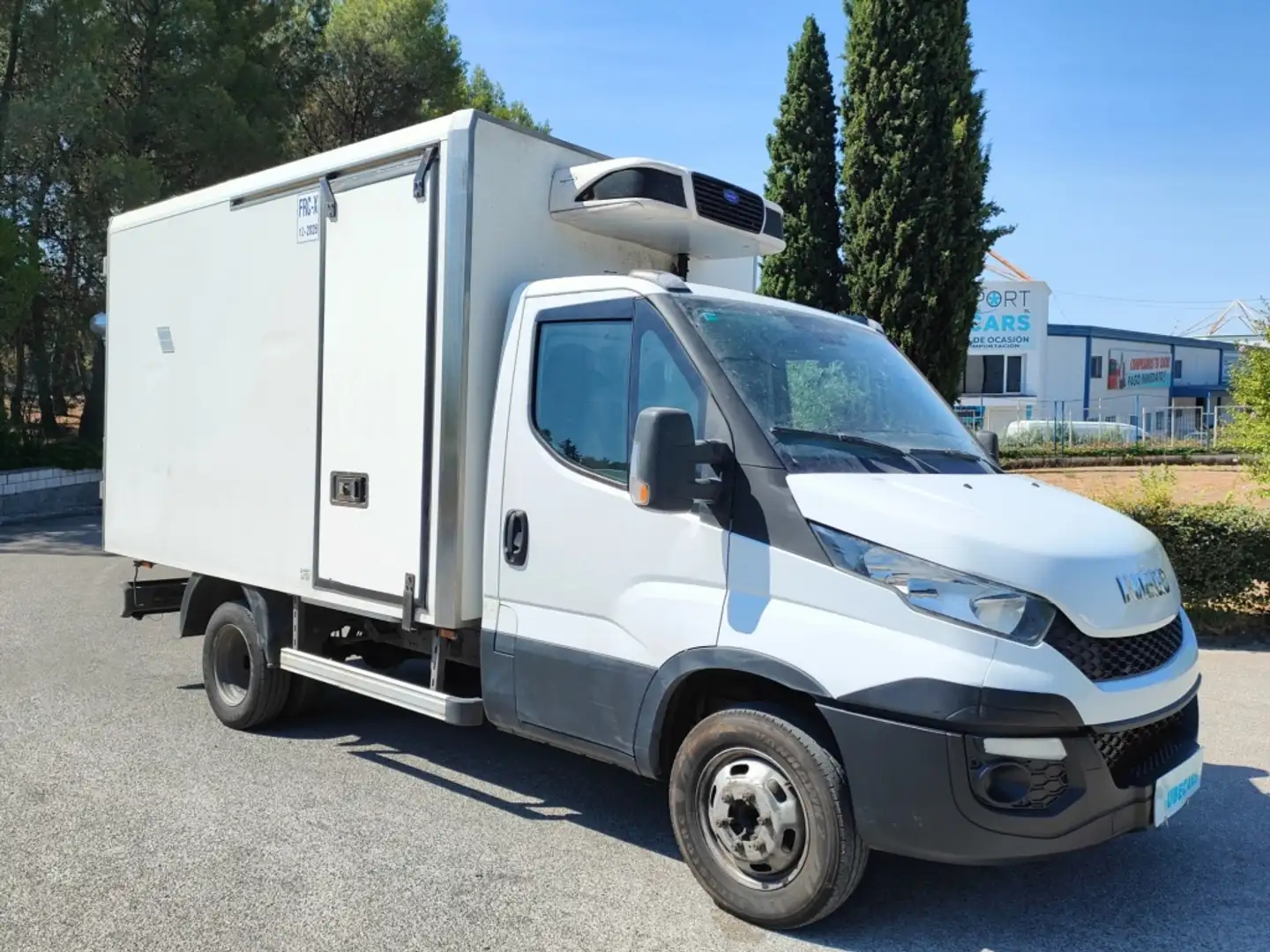 Iveco Daily Chasis Cabina 35C13 3450 Tor 126 Weiß - 2