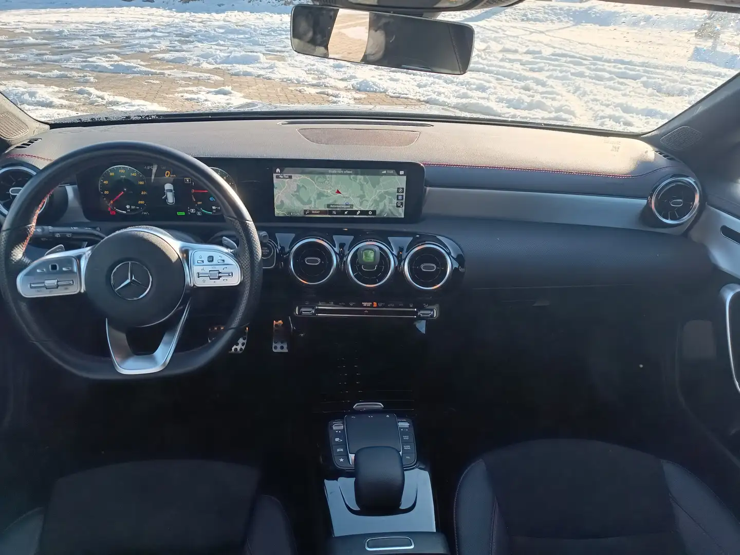 Mercedes-Benz CLA 250 Mercedes-Benz CLA 250 e Shooting Brake AMG Edition – Black Line | Österreich-Fahrzeug | Scheckheftgepflegt - 2