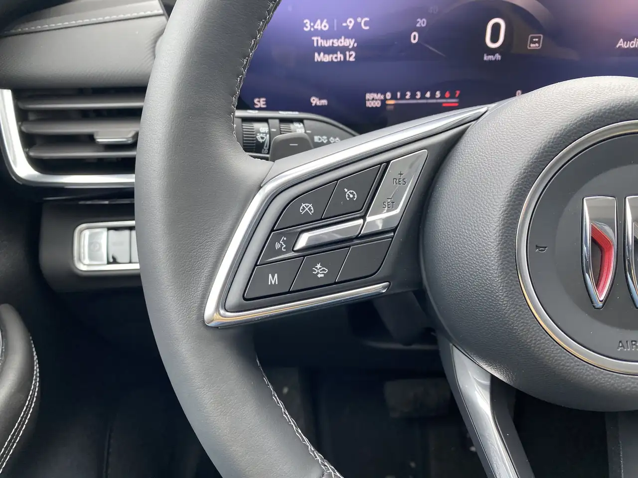 Buick Envision снимка Buick Envision