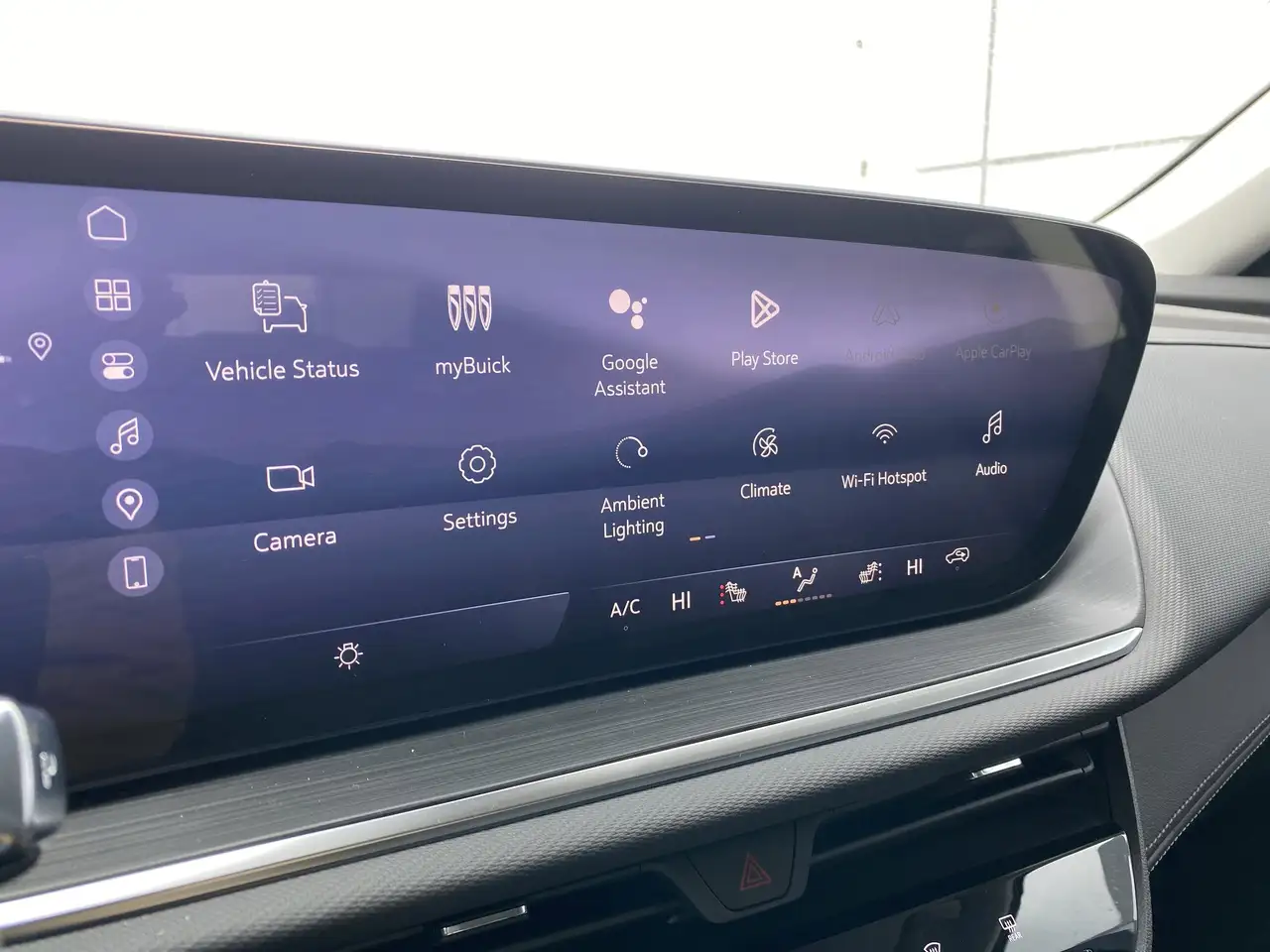 Buick Envision снимка Buick Envision