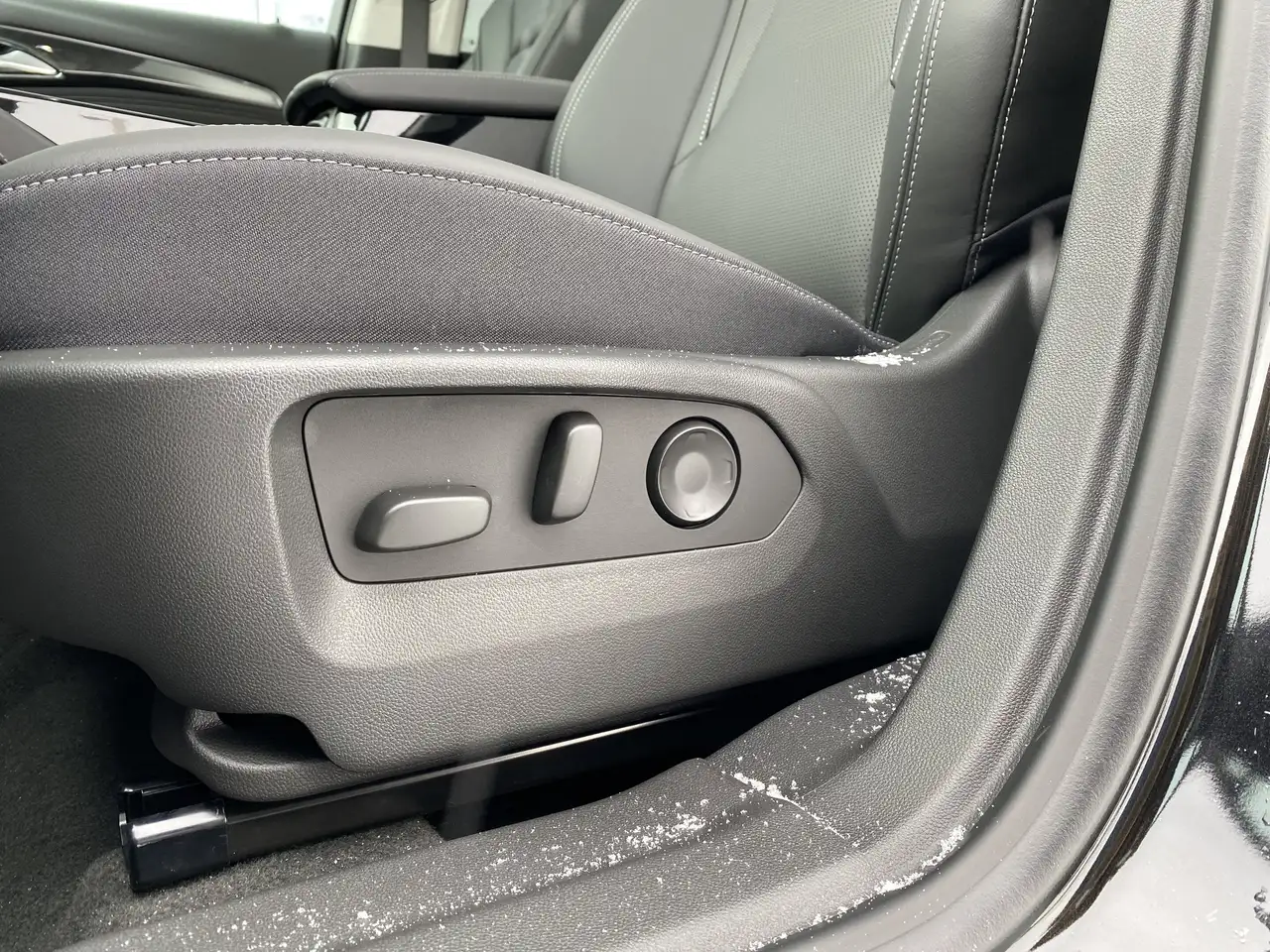 Buick Envision снимка Buick Envision