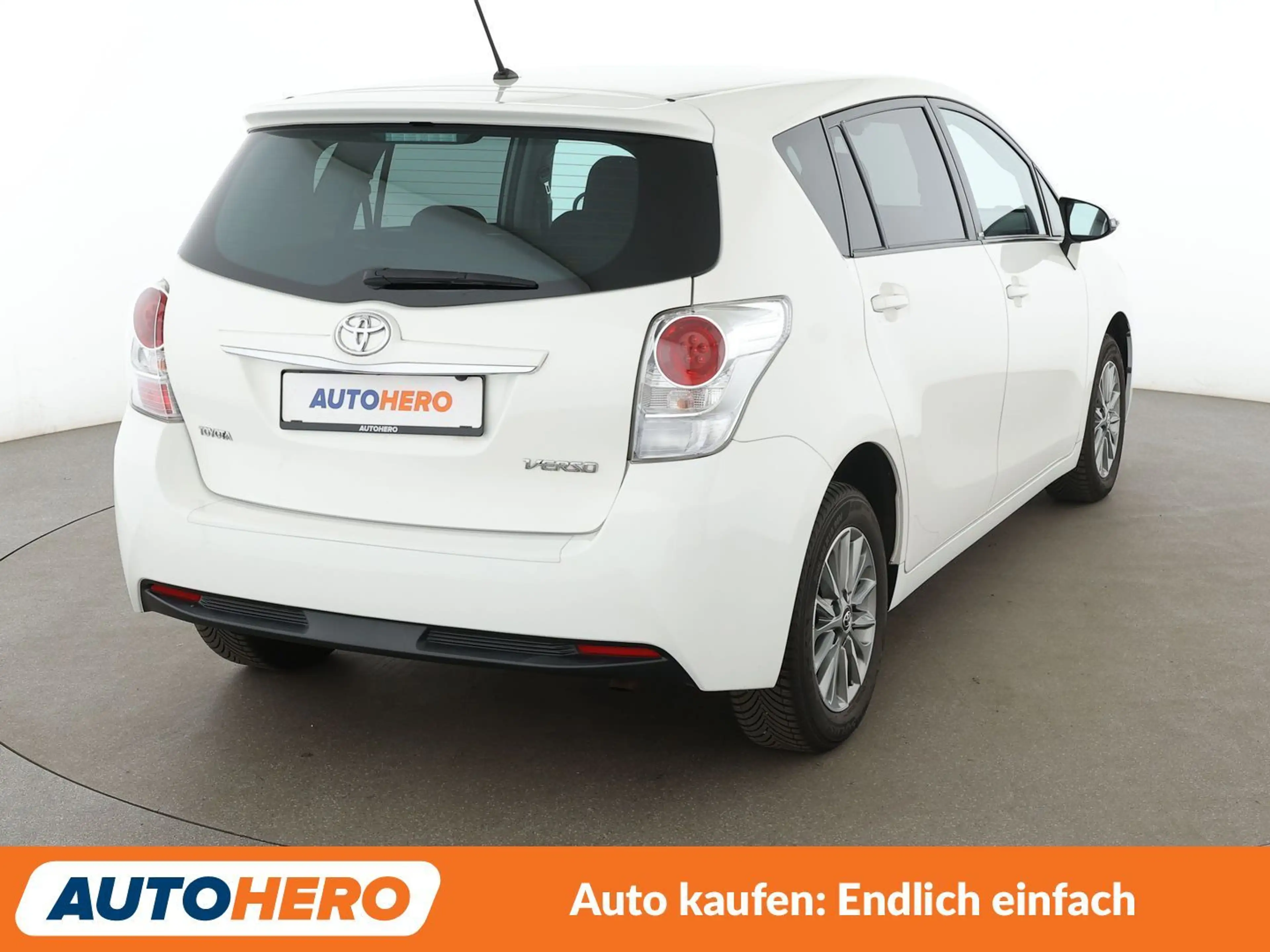 Toyota Verso 1.8 Edition-S *TEMPO*CAM*SHZ*ALU*KLIMA* — photo 6