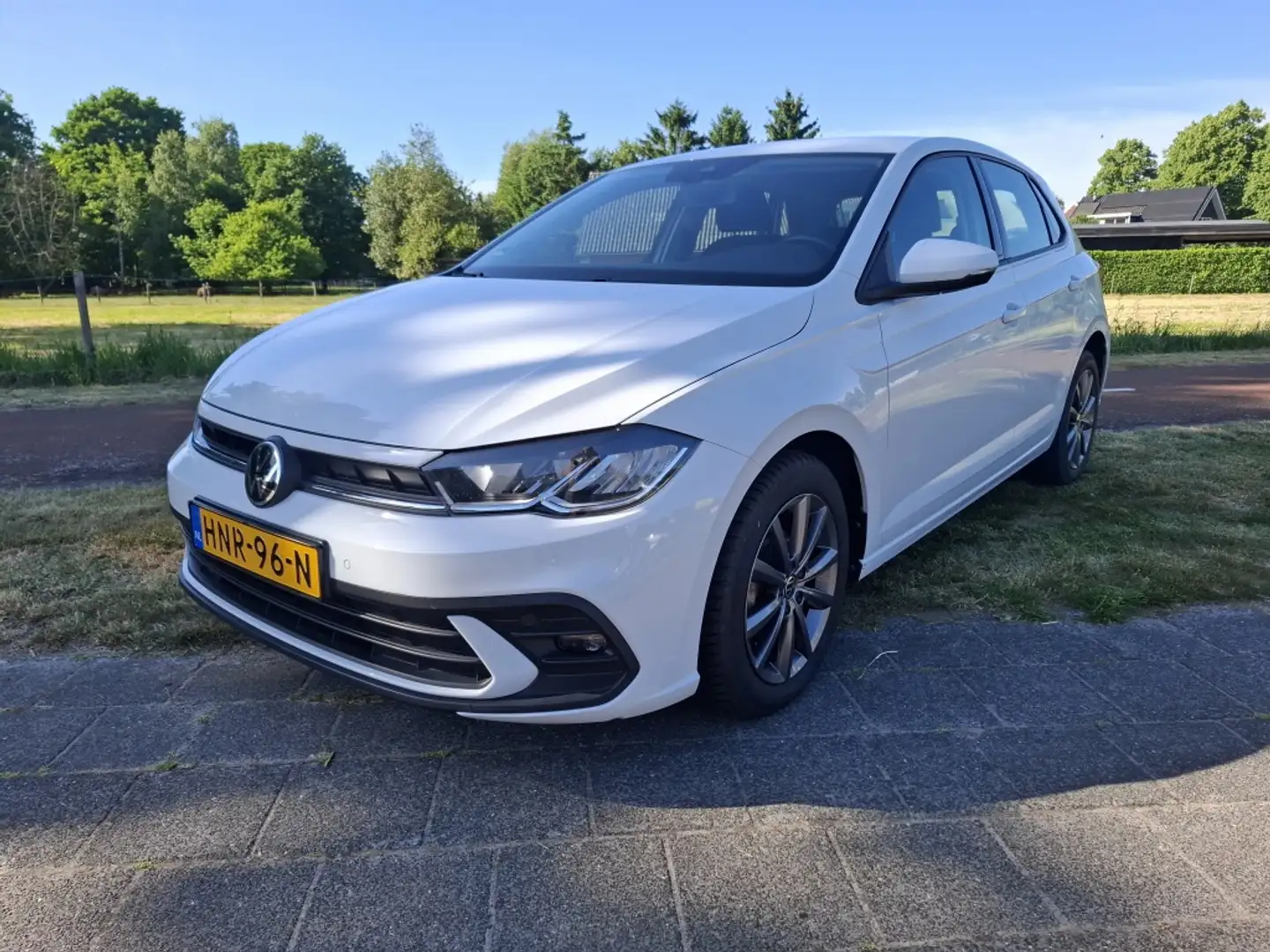 Volkswagen Polo 1.0 TSI Life Wit - 1