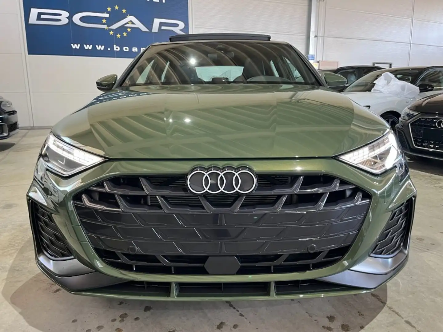 Audi A3 SPB 35TDI Stronic S line"19 Sline/Matrix/TETTO APR Verde - 2