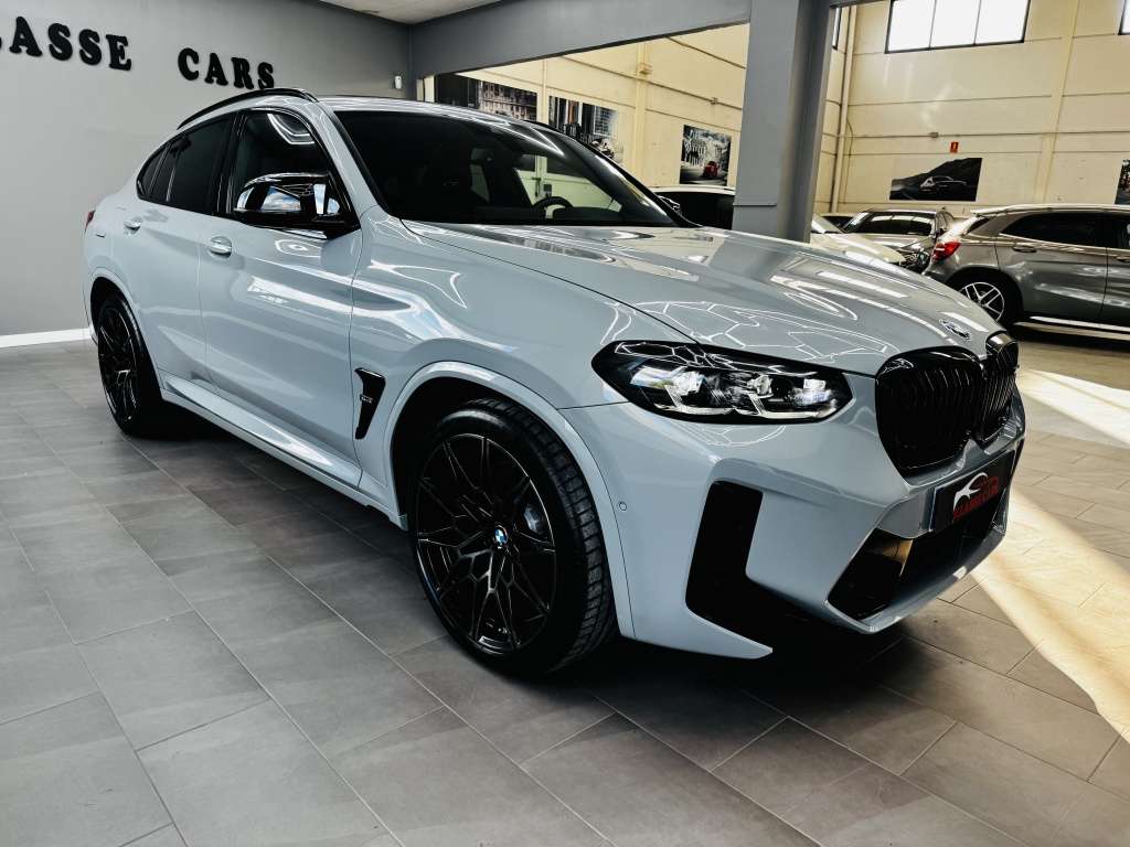 2023 BMW X4