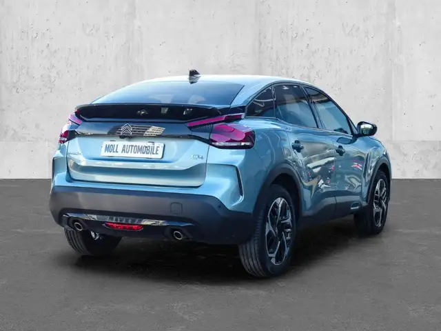 Citroen C4 view 2