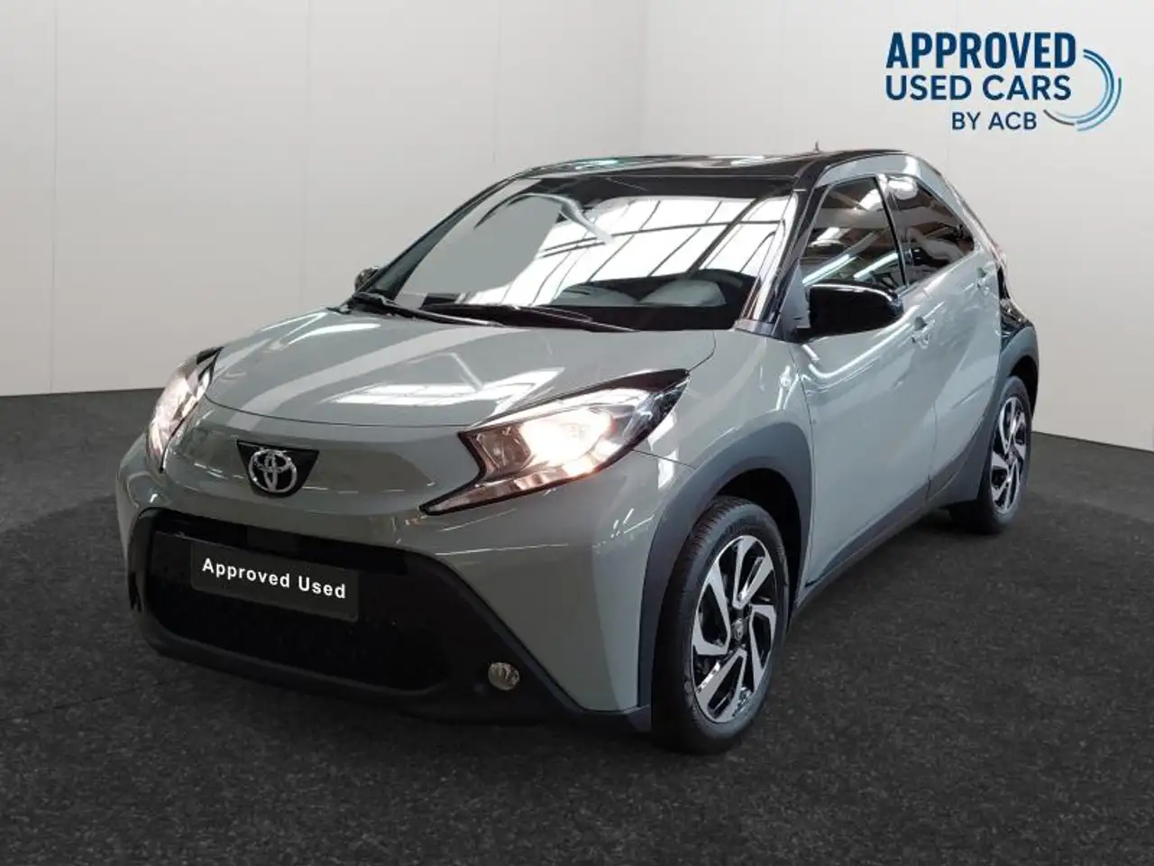 Toyota Aygo X 1.0 VVT-i Play CVT 5d 53kW