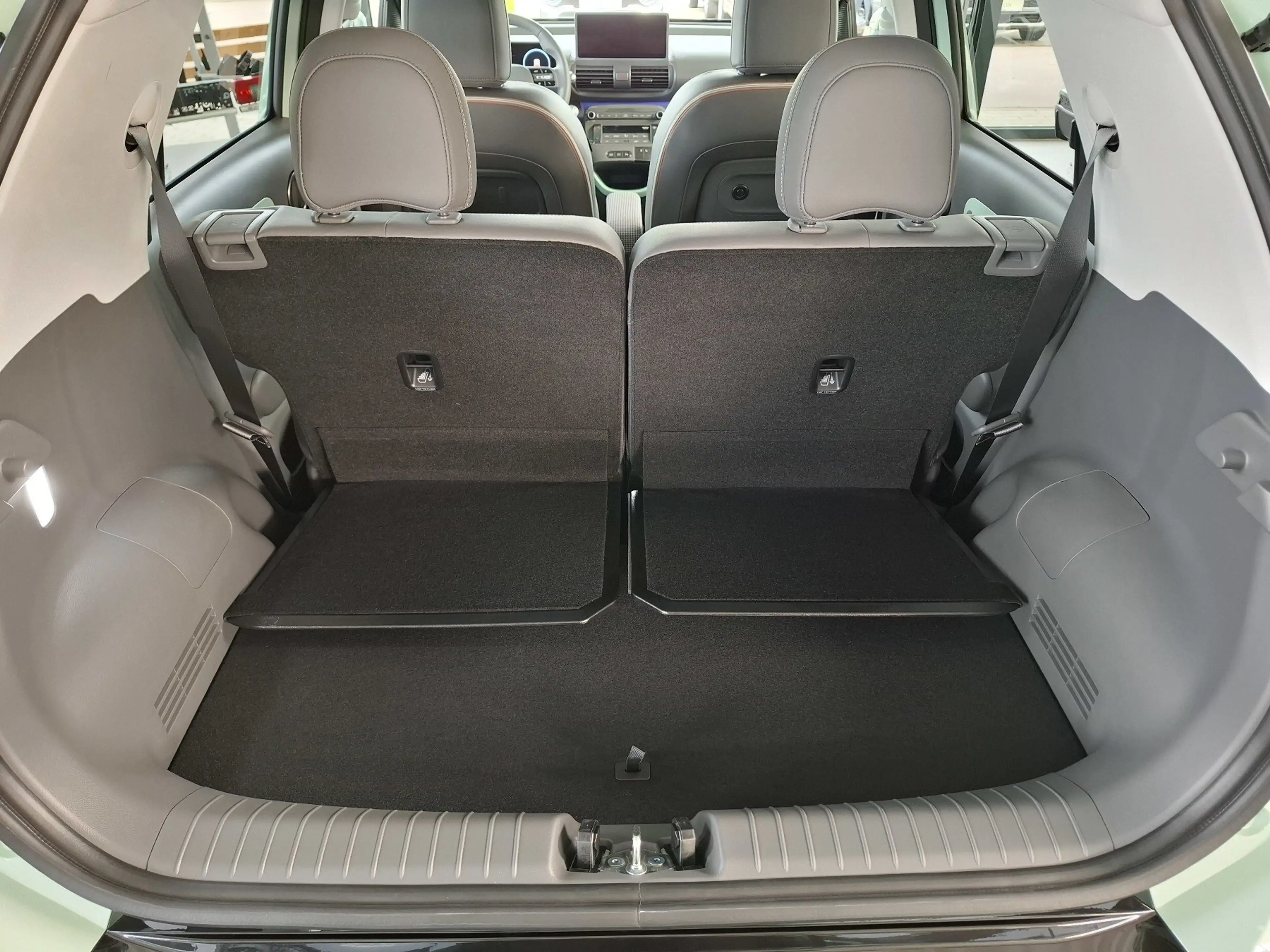 Hyundai Inster Lounge EV (MY27) 49 kWh (115 PS) 2WD — photo 11