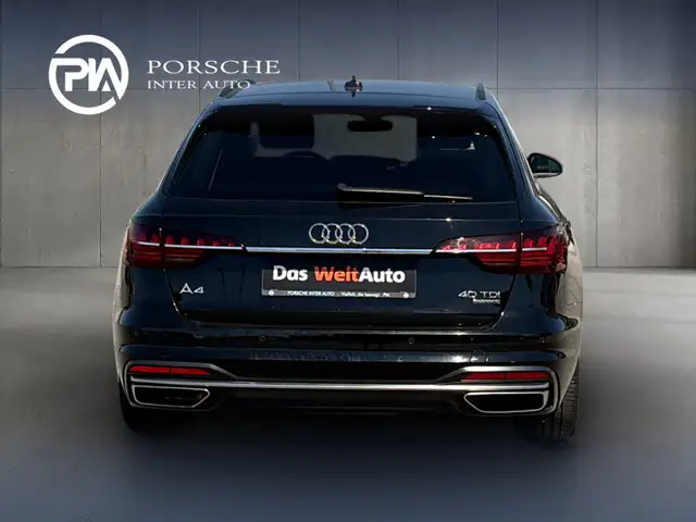 Audi A4 view 5