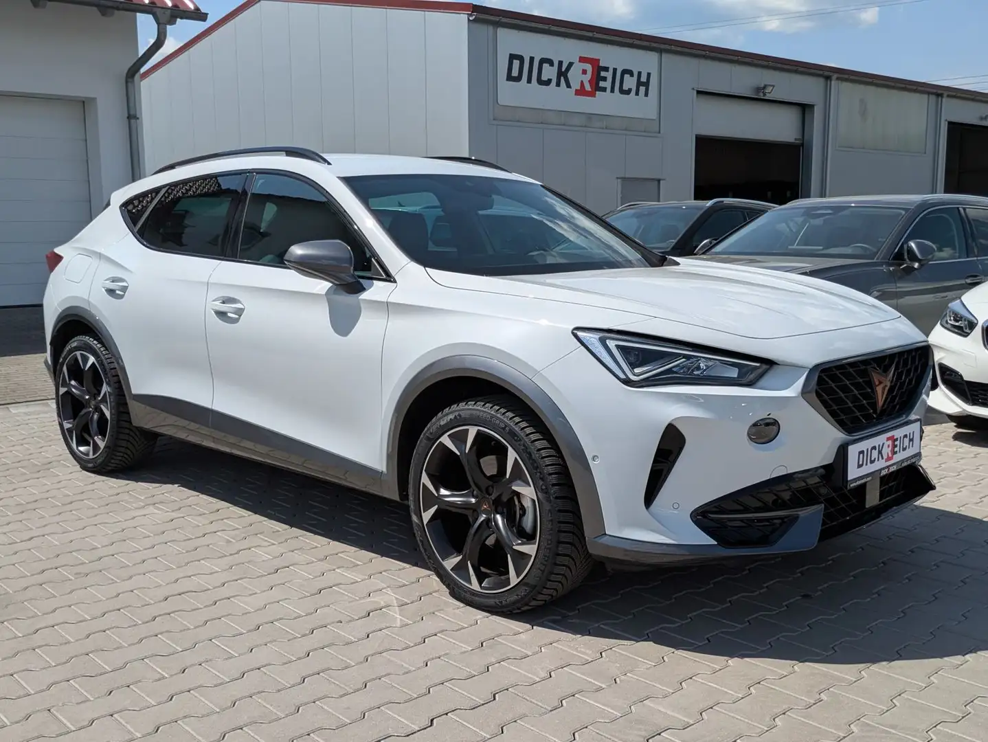 CUPRA Formentor 1.5 TSIDSG ACC*DCC*LED*KAMERA*19"ALU Weiß - 1