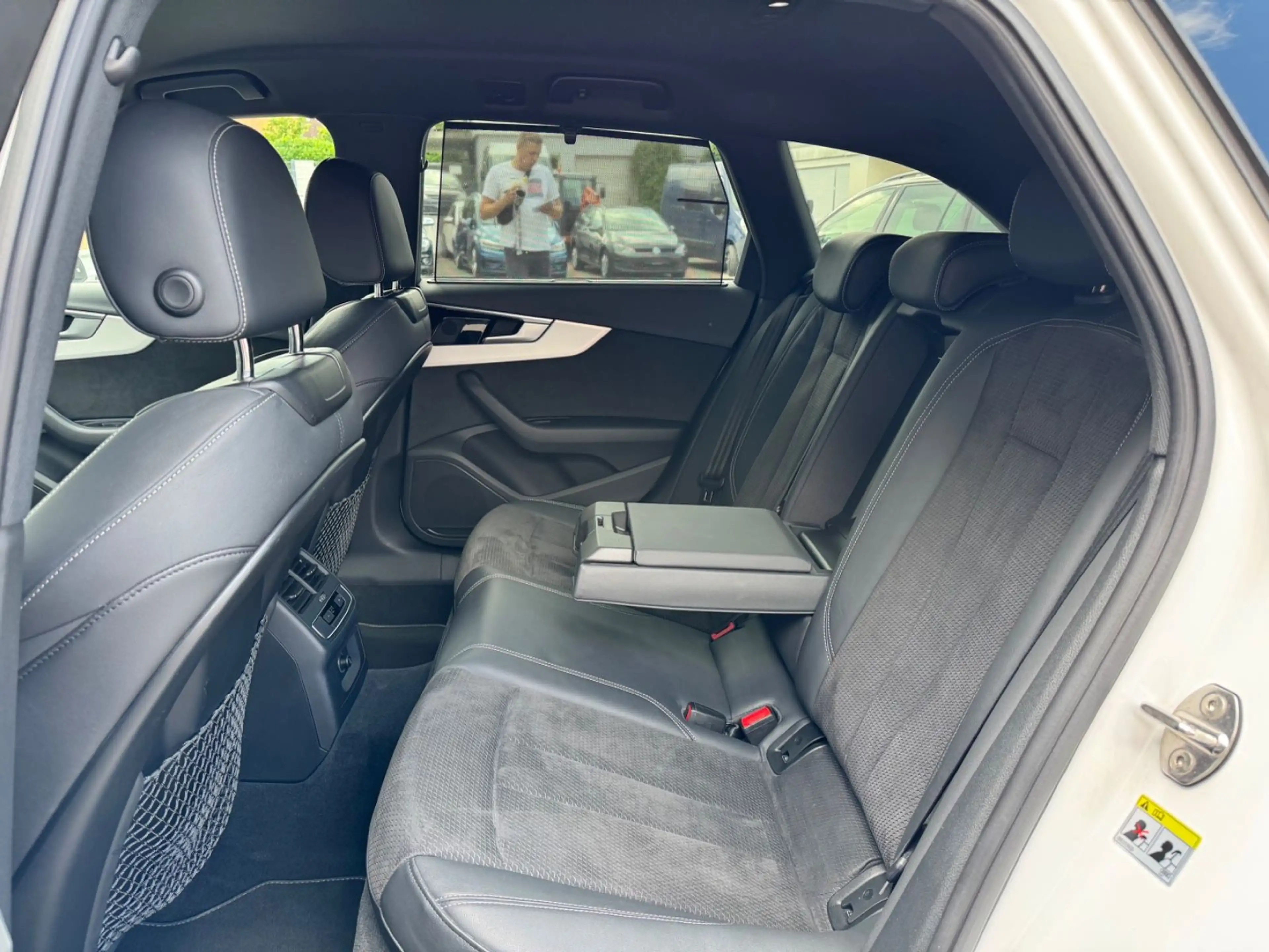 Audi S4 Avant 3.0 TDI quattro Matrix Navi LED — photo 12