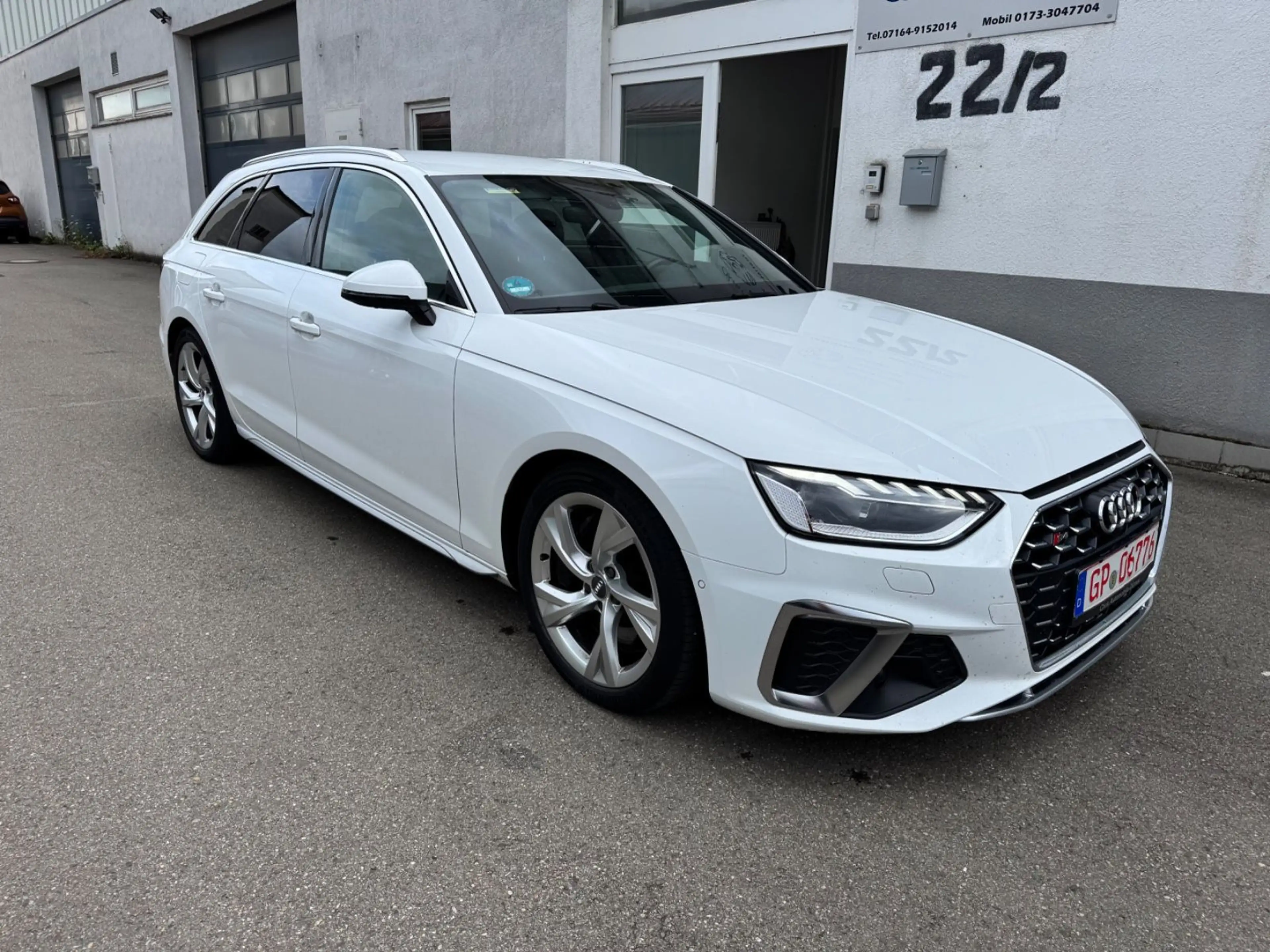 Audi S4 Avant 3.0 TDI quattro Matrix Navi LED — photo 3