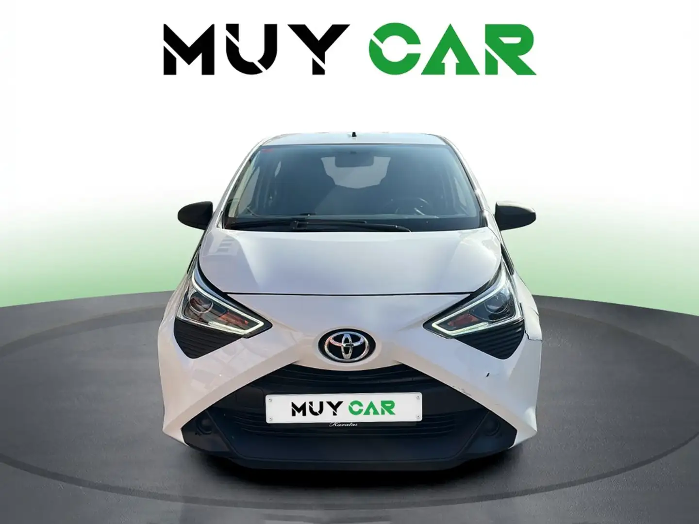 Toyota Aygo 70 x-play Blanco - 2