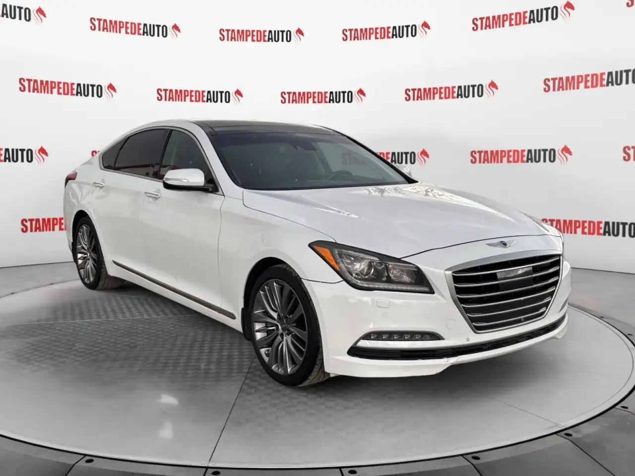 Hyundai Genesis снимка Hyundai Genesis