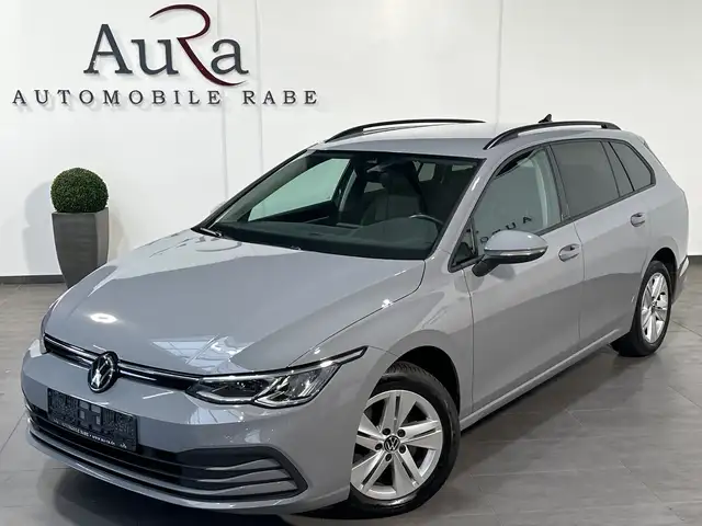 Volkswagen Golf view 2
