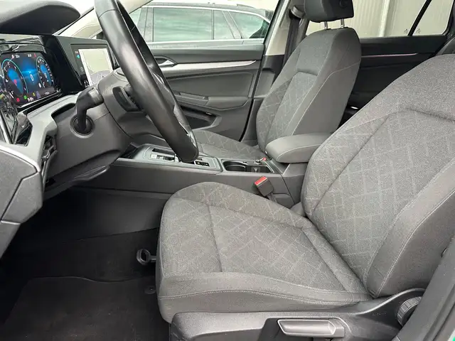 Volkswagen Golf view 11