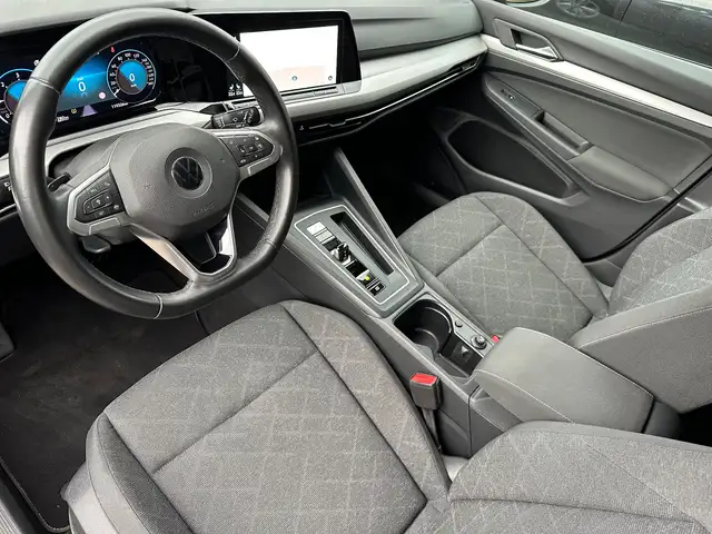 Volkswagen Golf view 10