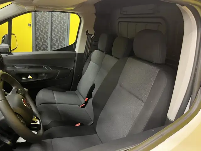 Fiat Doblo view 15