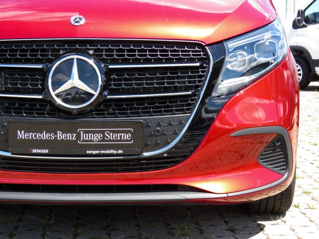 Mercedes-Benz V 250