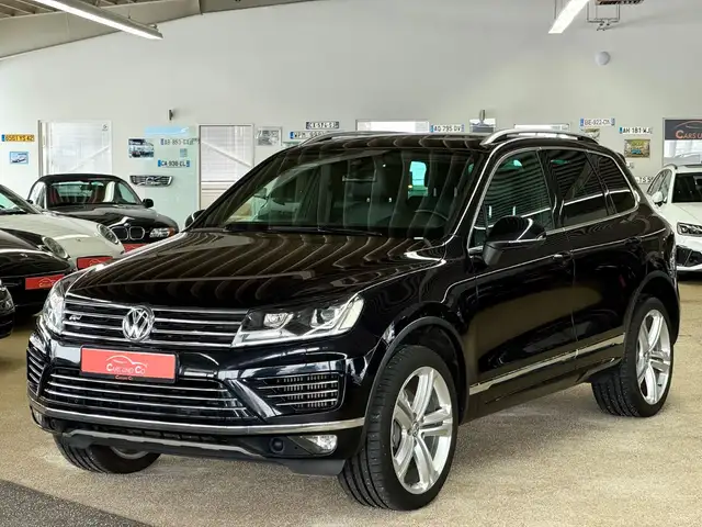 Volkswagen Touareg 4.2 V8 TDI 4M R-Line *AHK*STHZ*SHZ*PAN*