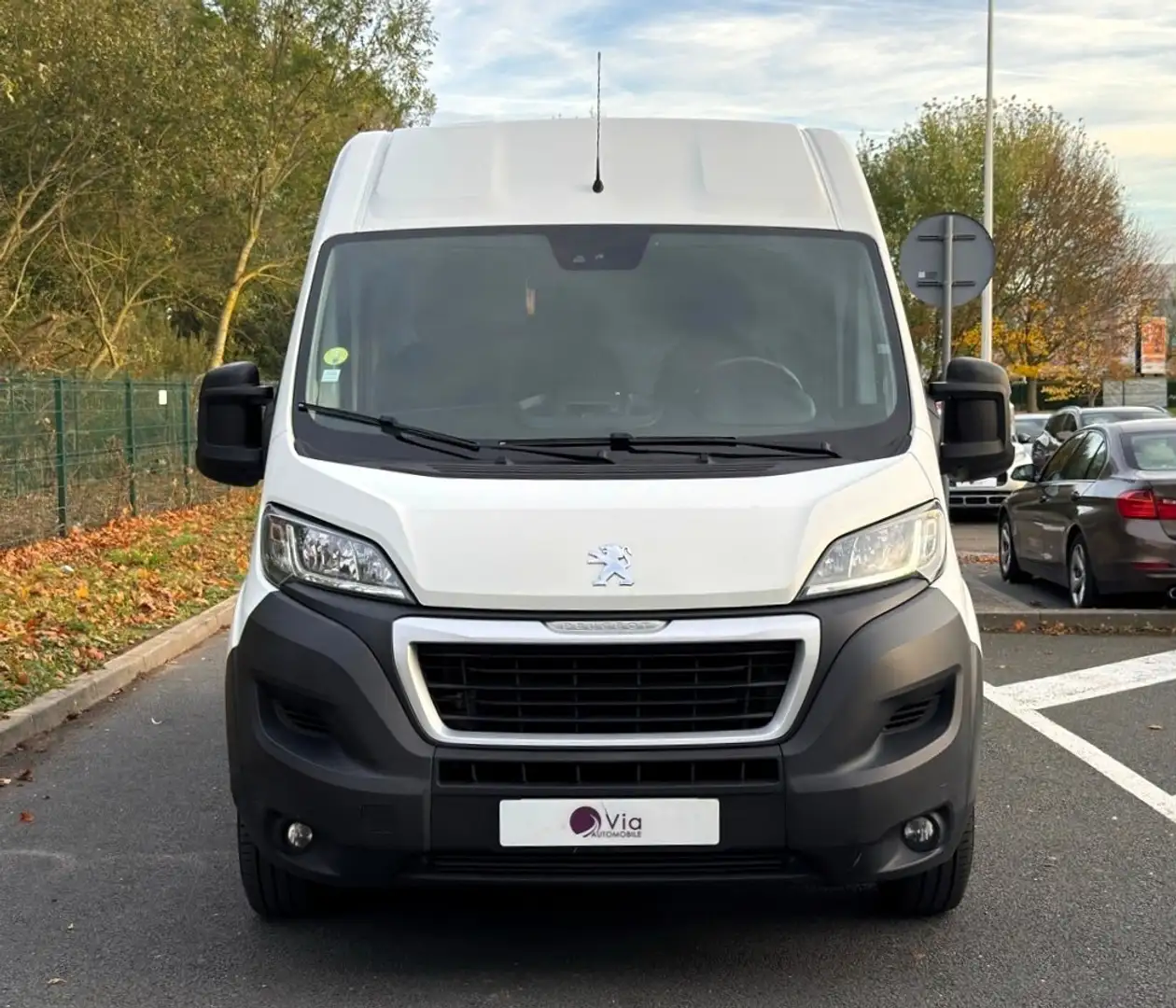 Peugeot Boxer TOLE 333 L1H2 BLUEHDI 140 S\u0026amp;S ASPHALT / 13 999€ TTC Blanc - 2