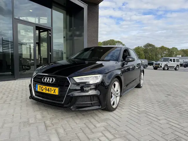 Audi A3 view 5