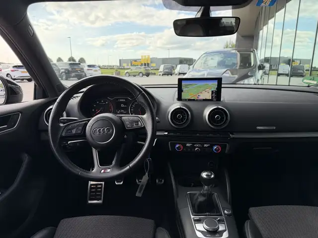 Audi A3 view 7