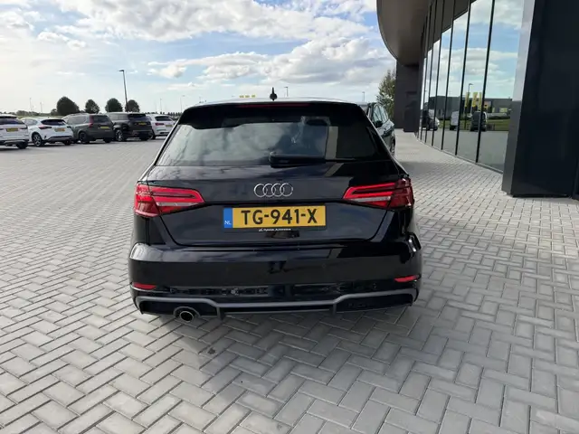 Audi A3 view 2