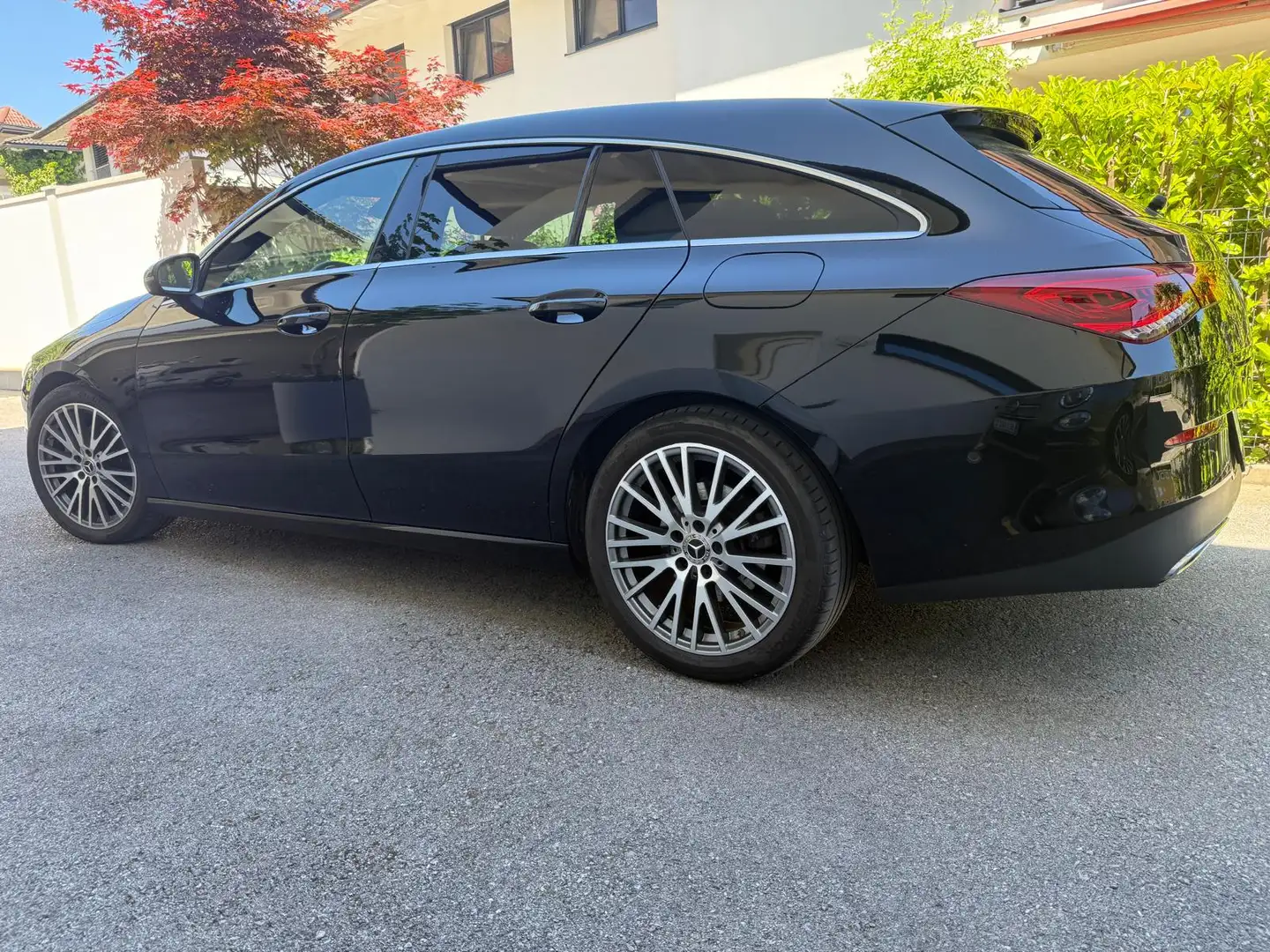 Mercedes-Benz CLA 180 Shooting Brake Progressive Line / Art, Alu 19'' Garantie Schwarz - 1