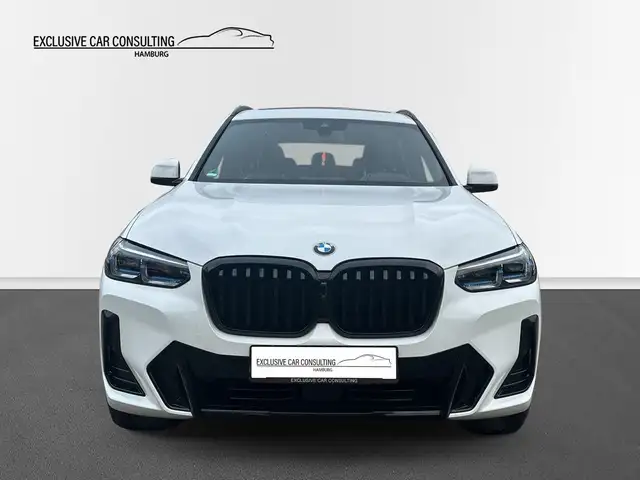 BMW X3 view 2