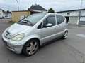 Mercedes-Benz A 190 A 190 L (168.132) Grau - thumbnail 2