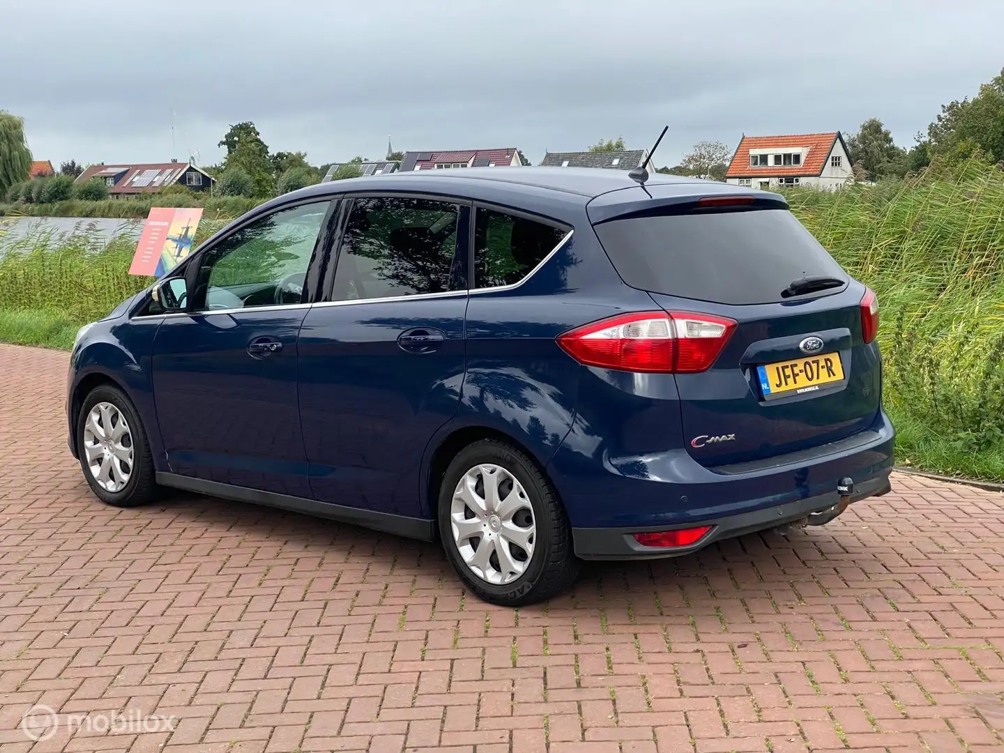 Ford C-Max 1.6 TDCi Titanium 04-2015 Slechts 168 dkm 2 eig Blauw - 2