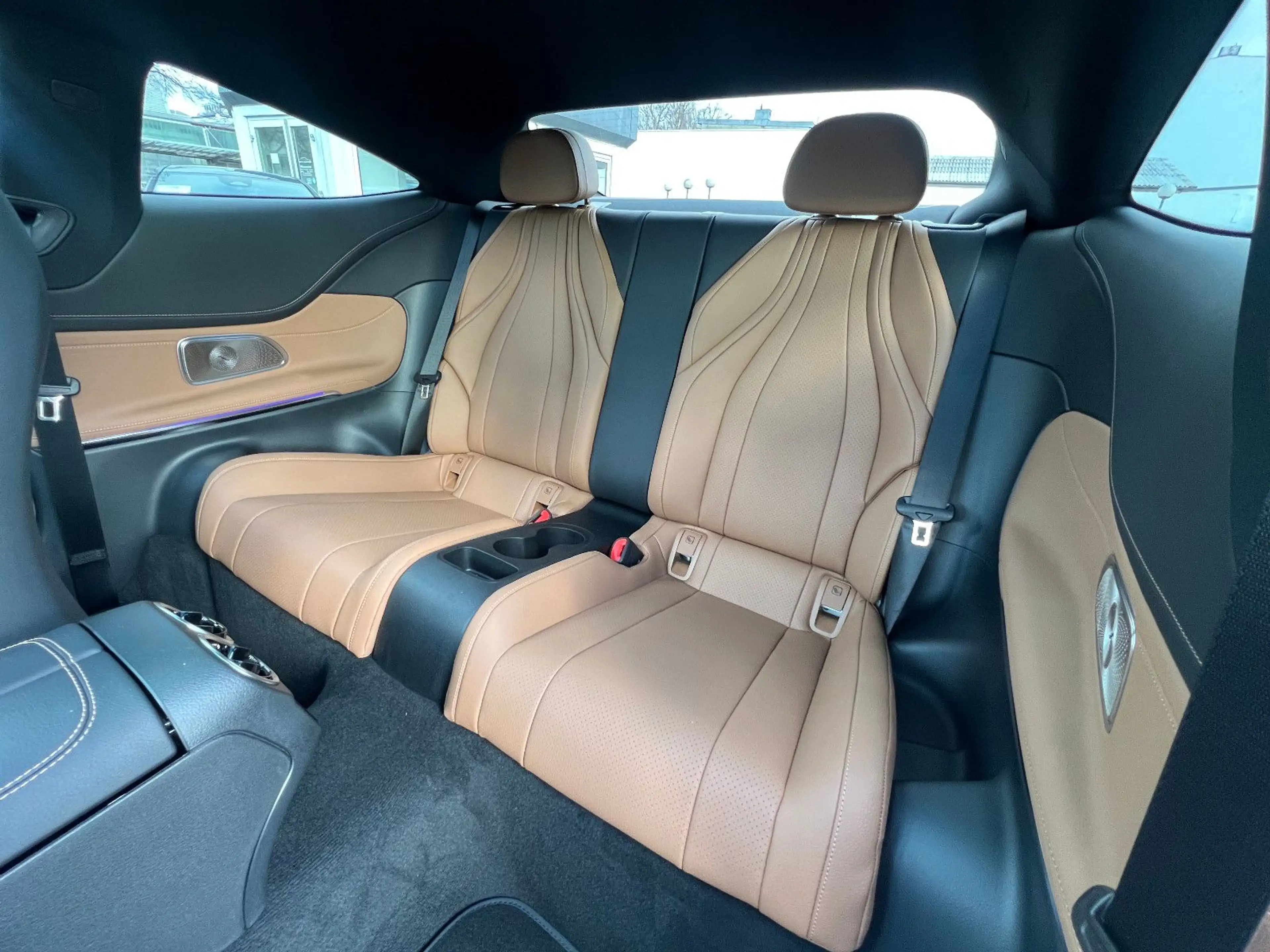 Mercedes-Benz CLE 200 AMG LINE PREMIUM PANORAMA SITZKLIMA — photo 12