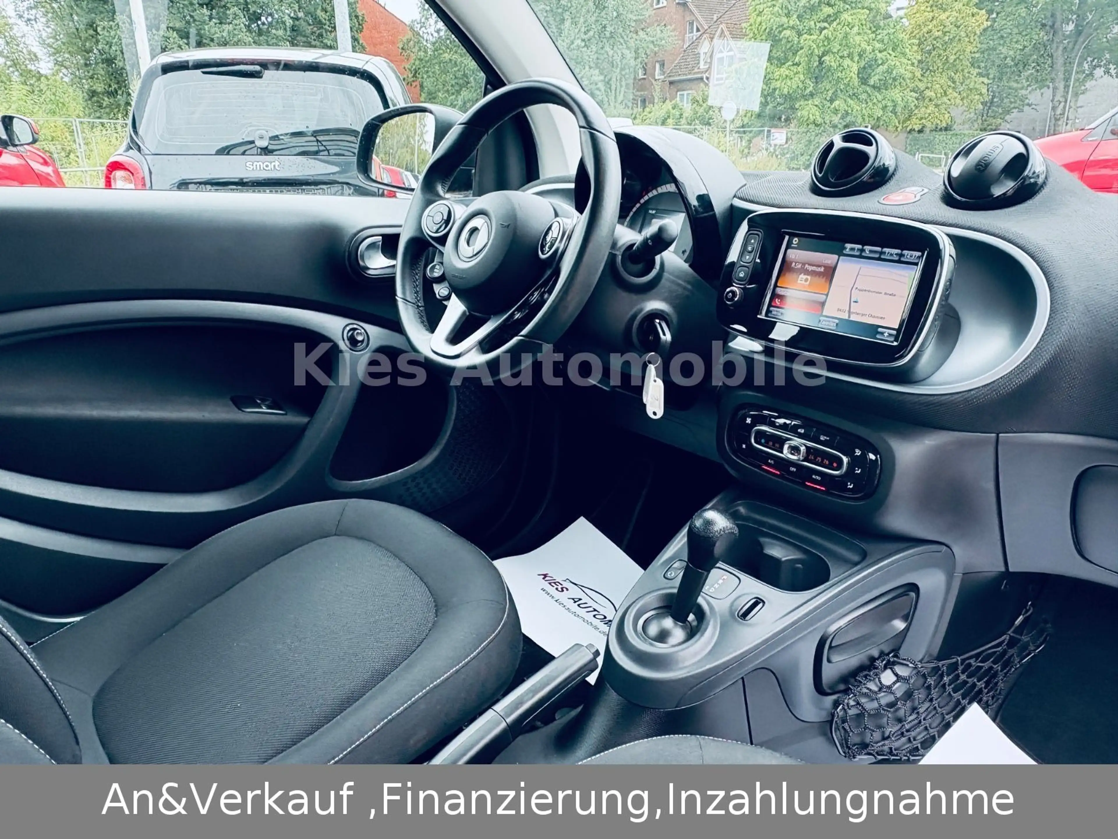 smart forTwo Passion 90Ps AUTOM/SITZH/PANO/KLIMA/KAMER — photo 9