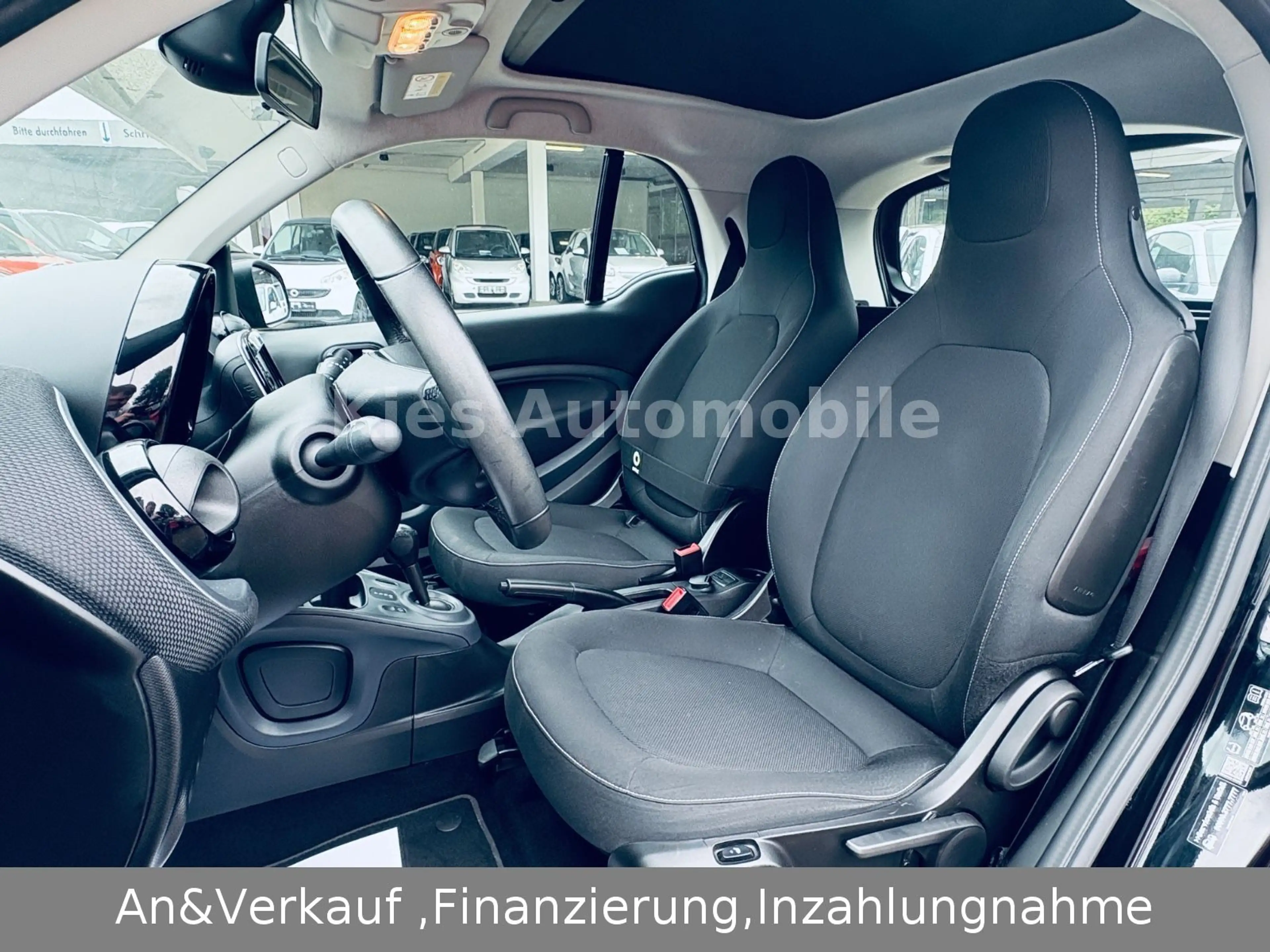 smart forTwo Passion 90Ps AUTOM/SITZH/PANO/KLIMA/KAMER — photo 12