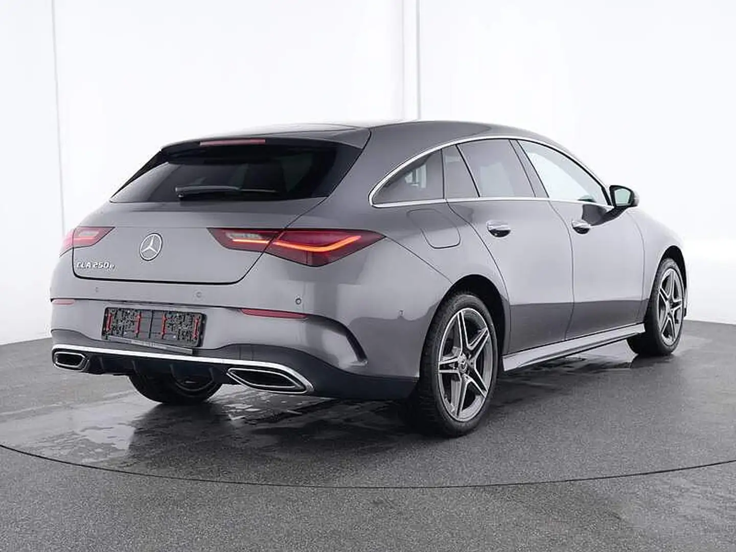 Mercedes-Benz CLA 250 e Shooting Brake Facelift/AMG-line Gris - 2