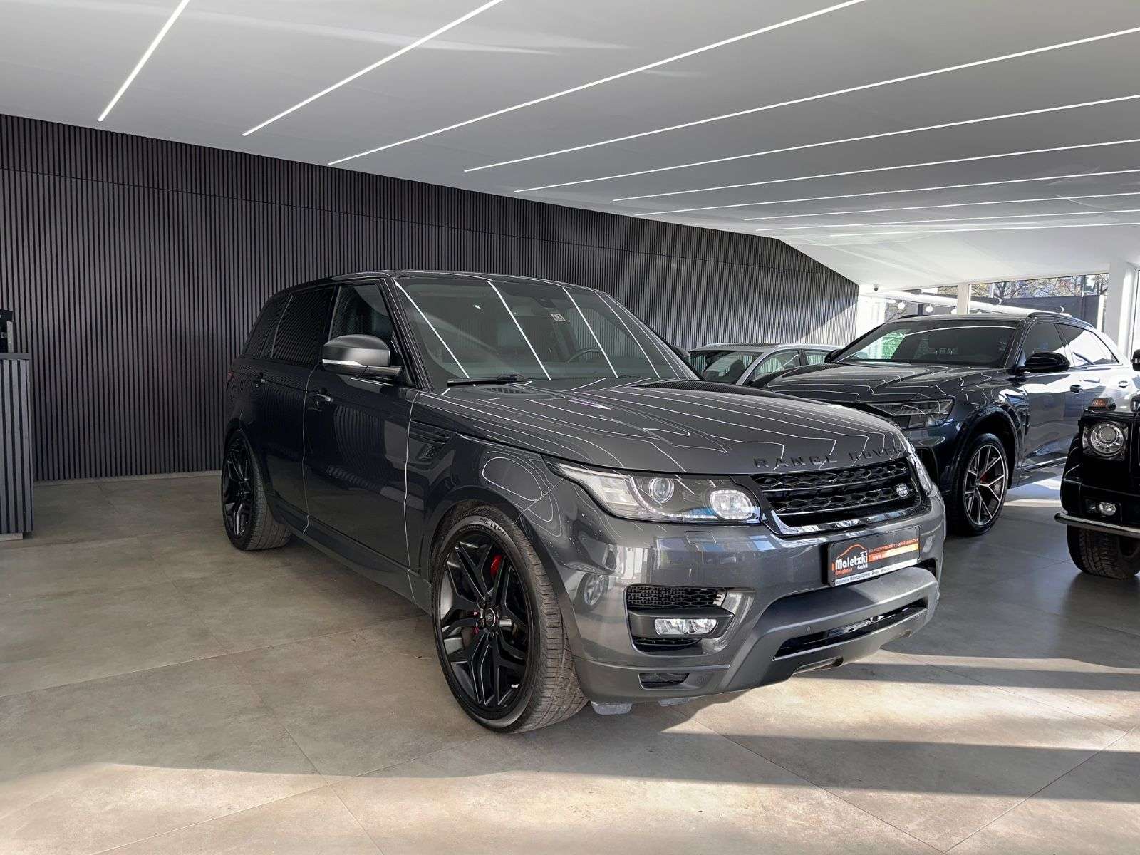 Second hand Land Rover Range Rover Sport 4.4