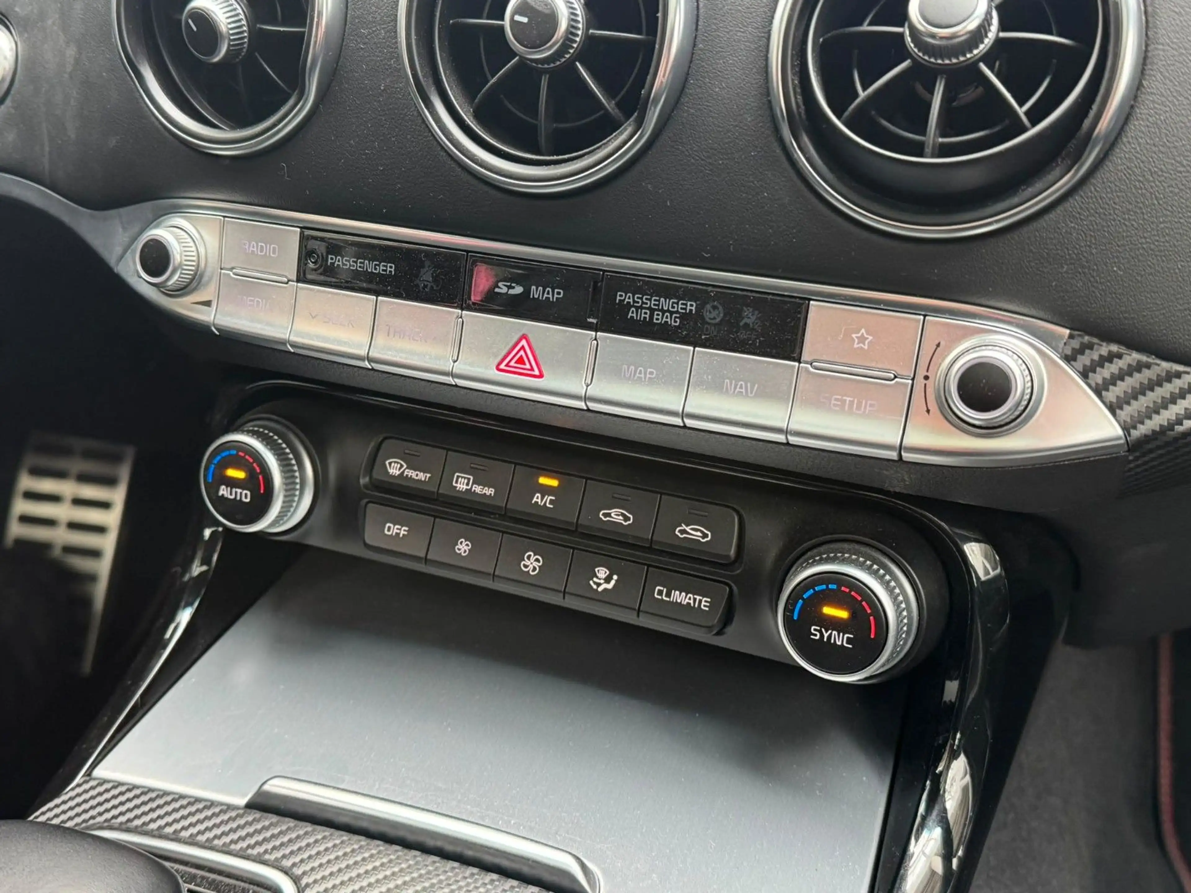 Kia Stinger GT 4WD Panoramad. — photo 15