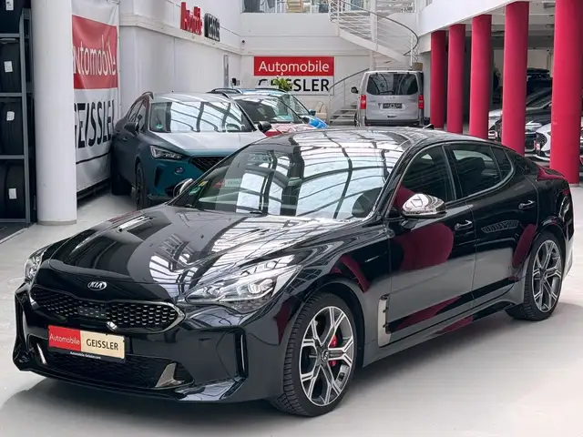Kia Stinger GT 4WD LED+Panoramadach+HUD+ACC