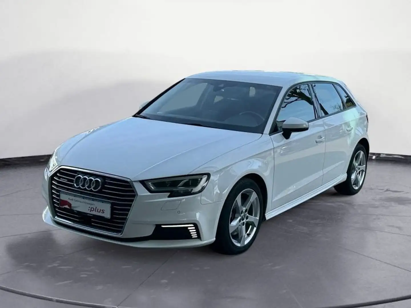 Audi A3 e-tron S-Line LED/Assist/MMI/Navi/u Bianco - 2