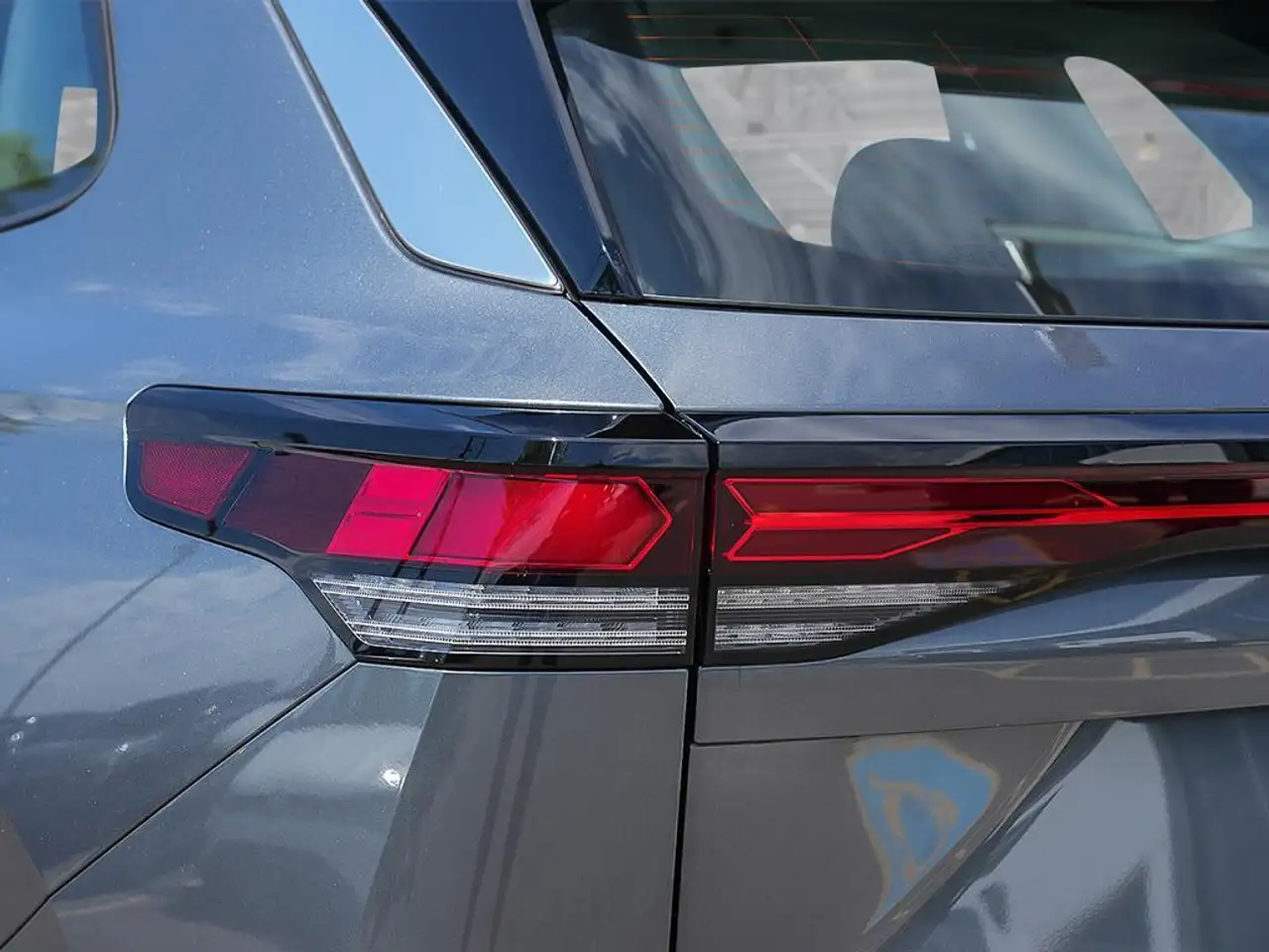 Volkswagen Tiguan снимка Volkswagen Tiguan
