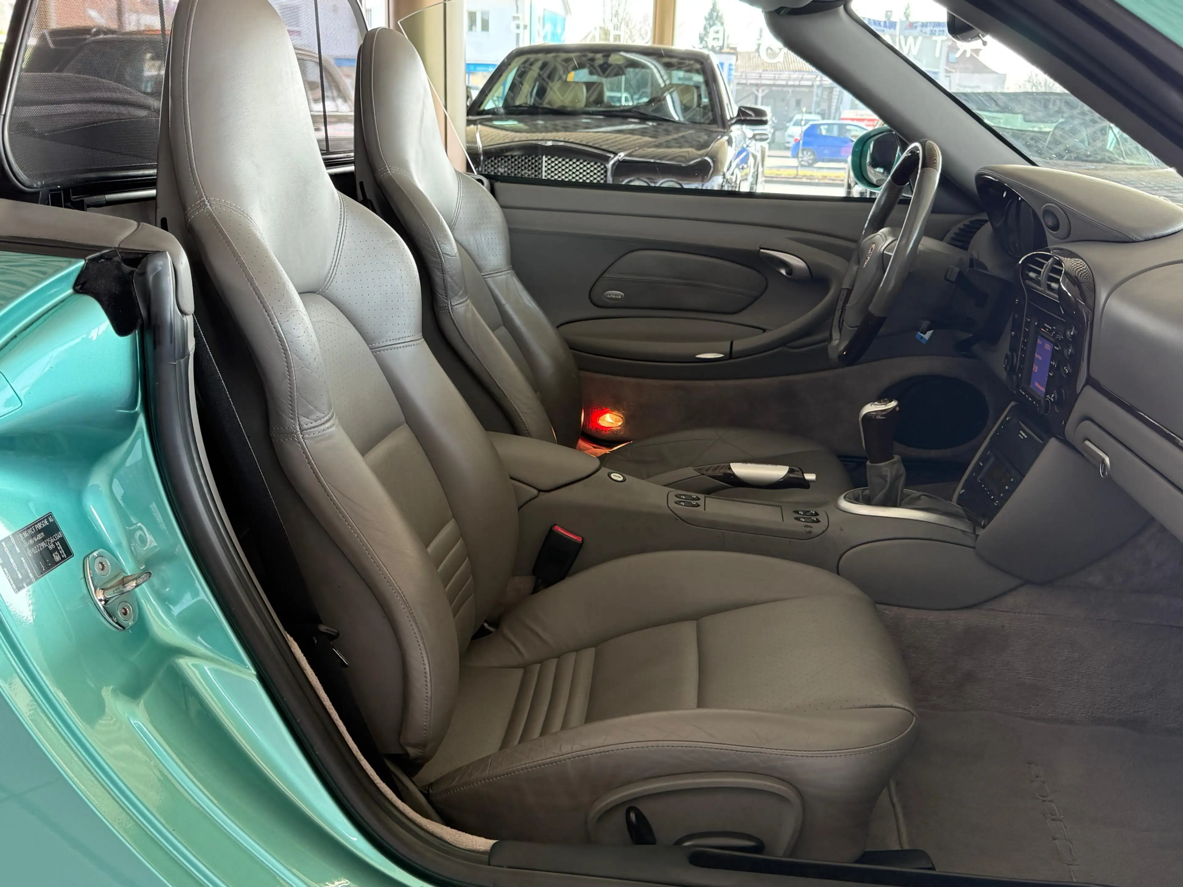 Porsche 996 911 Carrera 4 Cabriolet SPORT-AGA HARDTOP — photo 12