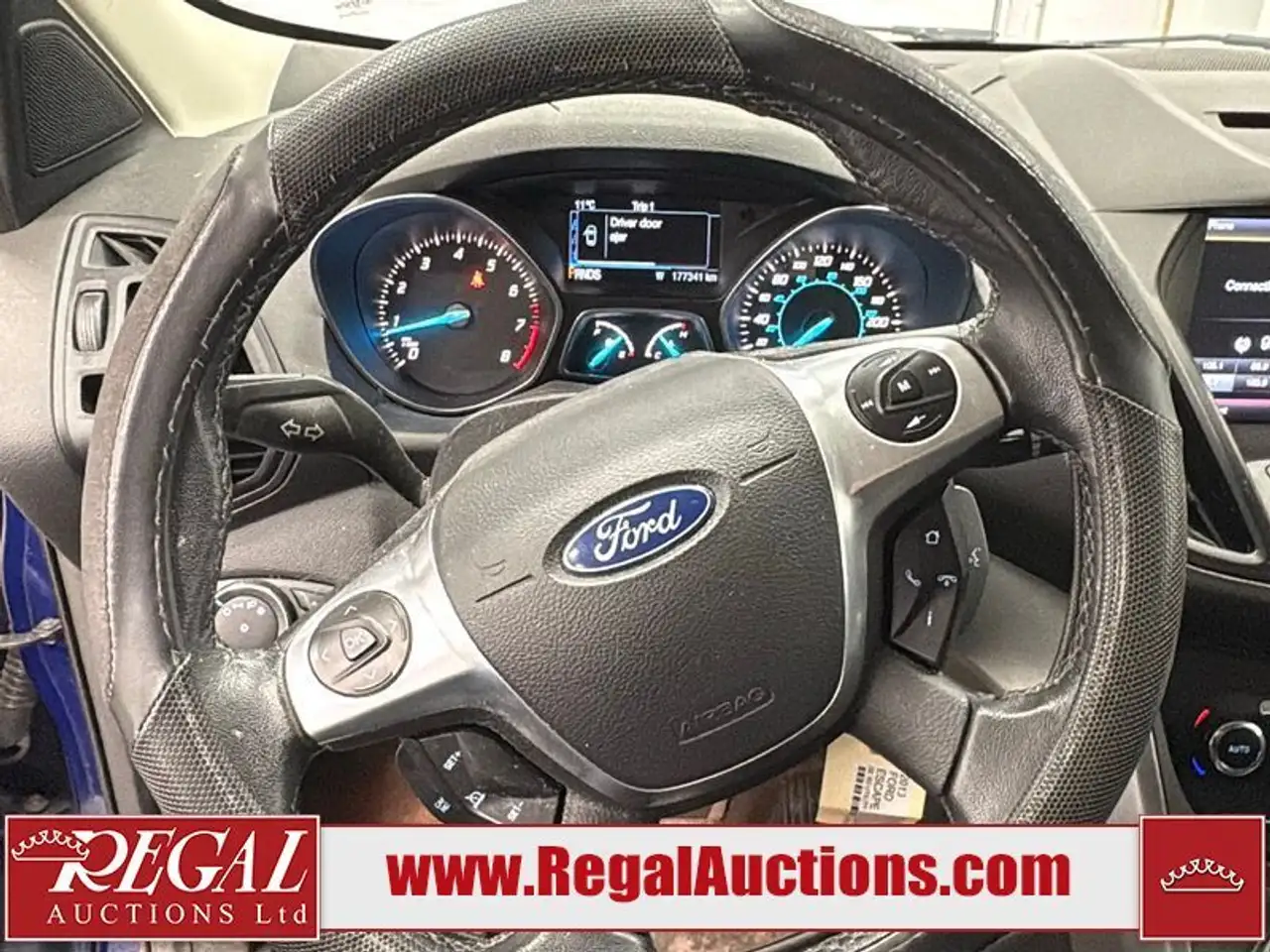 Ford Escape снимка Ford Escape