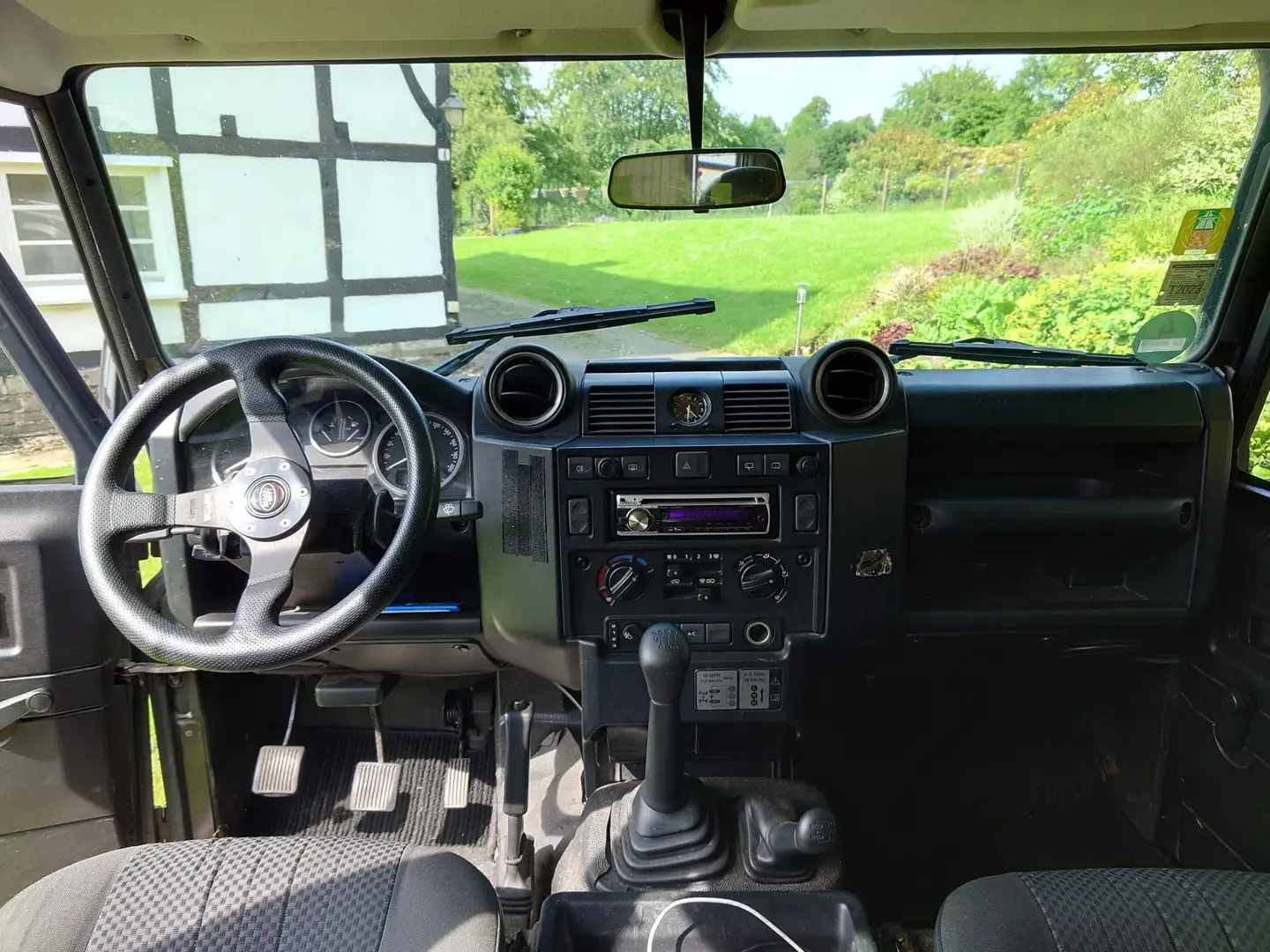 Land Rover Defender Defender 110 SW TD4 7-Sitzer Schwarz - 2