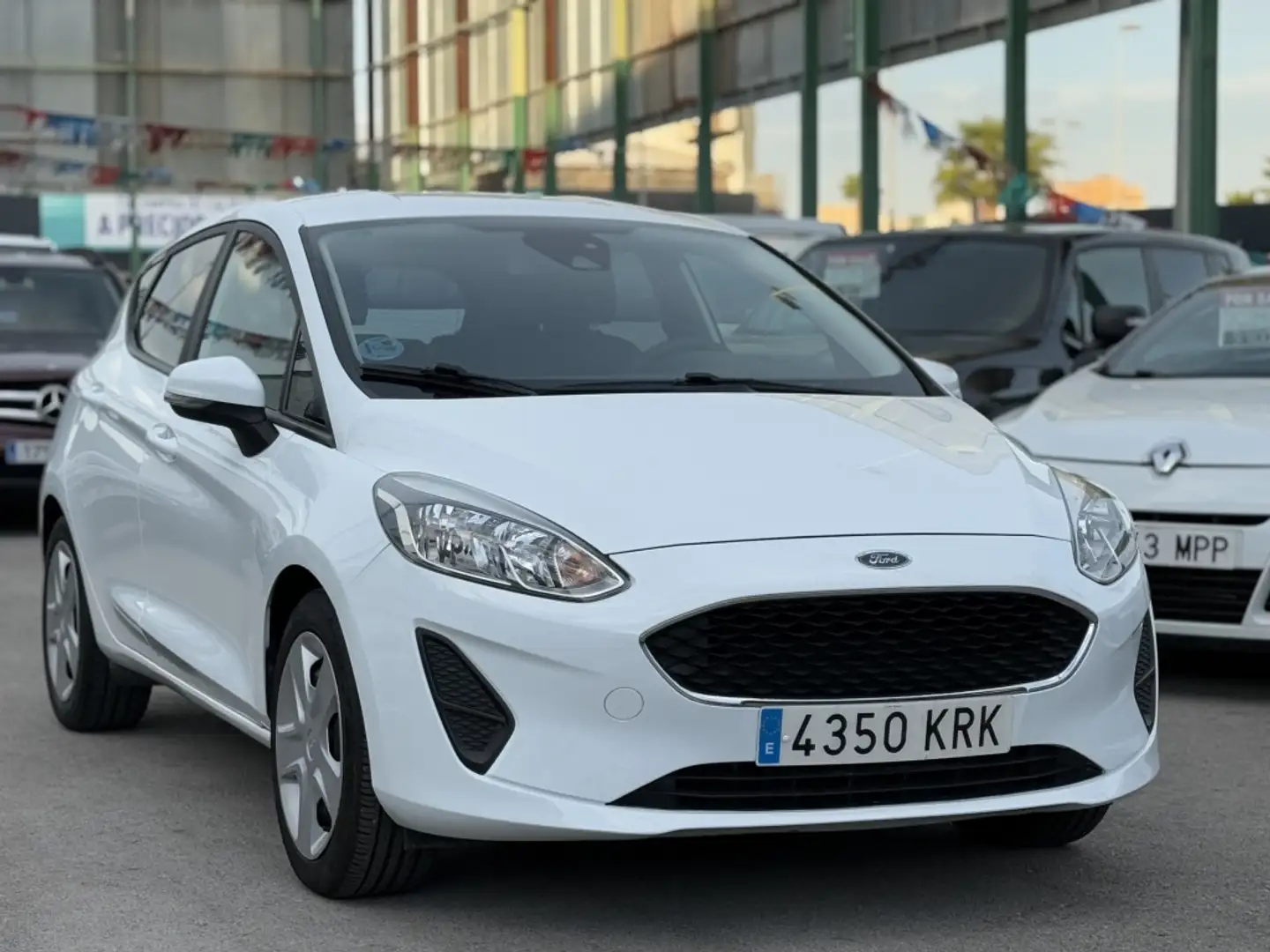 Ford Fiesta 1.5TDCi Active 85 Blanco - 1