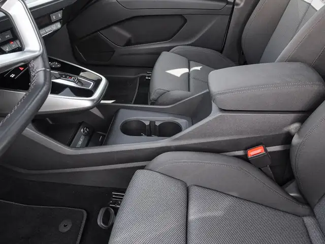 Audi Q4 E-Tron view 15
